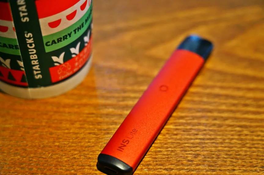 INS Lite电子烟评测:初见懵懂,再见欢喜。体验与烟弹口感介绍! INS Lite电子烟评测:初见懵懂,再见欢喜。体验与烟弹口感介绍!