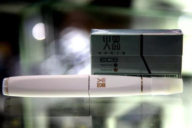 收集2018年市面上的100多款新品电子烟小烟,看看你认识哪一款? 收集2018年市面上的100多款新品电子烟小烟,看看你认识哪一款?