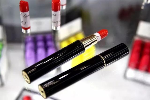 收集2018年市面上的100多款新品电子烟小烟,看看你认识哪一款? 收集2018年市面上的100多款新品电子烟小烟,看看你认识哪一款?