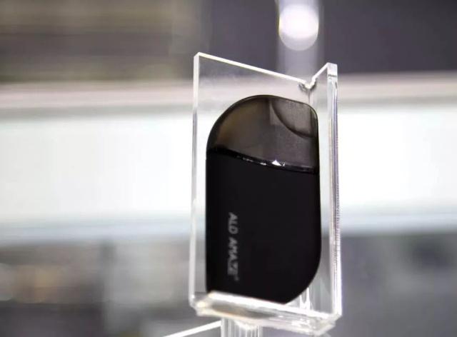 收集2018年市面上的100多款新品电子烟小烟,看看你认识哪一款? 收集2018年市面上的100多款新品电子烟小烟,看看你认识哪一款?