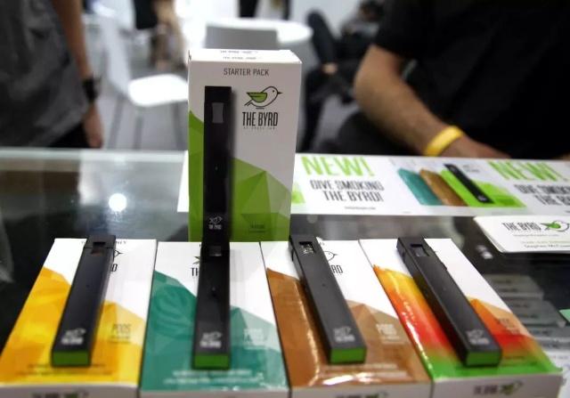 收集2018年市面上的100多款新品电子烟小烟,看看你认识哪一款? 收集2018年市面上的100多款新品电子烟小烟,看看你认识哪一款?