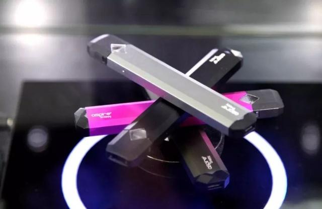 收集2018年市面上的100多款新品电子烟小烟,看看你认识哪一款? 收集2018年市面上的100多款新品电子烟小烟,看看你认识哪一款?