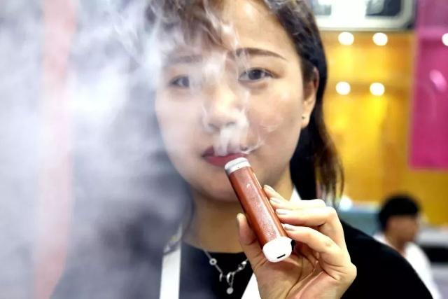 收集2018年市面上的100多款新品电子烟小烟,看看你认识哪一款? 收集2018年市面上的100多款新品电子烟小烟,看看你认识哪一款?