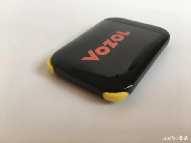 VOZOL微纵D2一次性电子烟,一机双吸嘴双口味 VOZOL微纵D2一次性电子烟,一机双吸嘴双口味