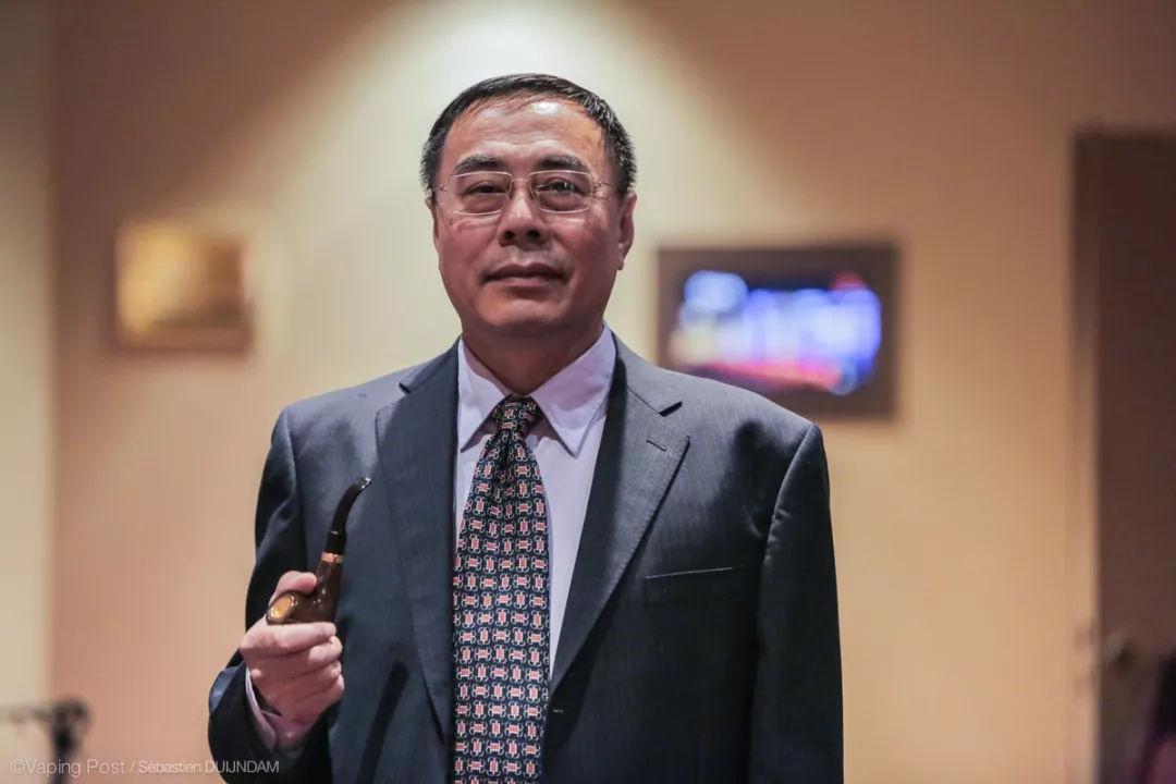 电子烟地发展史,蒸汽烟的跨时代魔性。 电子烟地发展史,蒸汽烟的跨时代魔性。