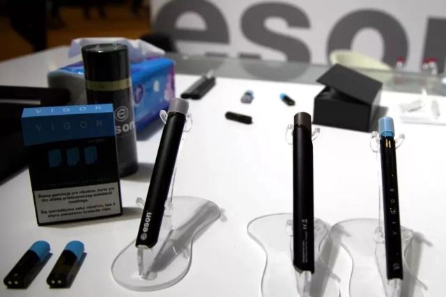 收集2018年市面上的100多款新品电子烟小烟,看看你认识哪一款? 收集2018年市面上的100多款新品电子烟小烟,看看你认识哪一款?