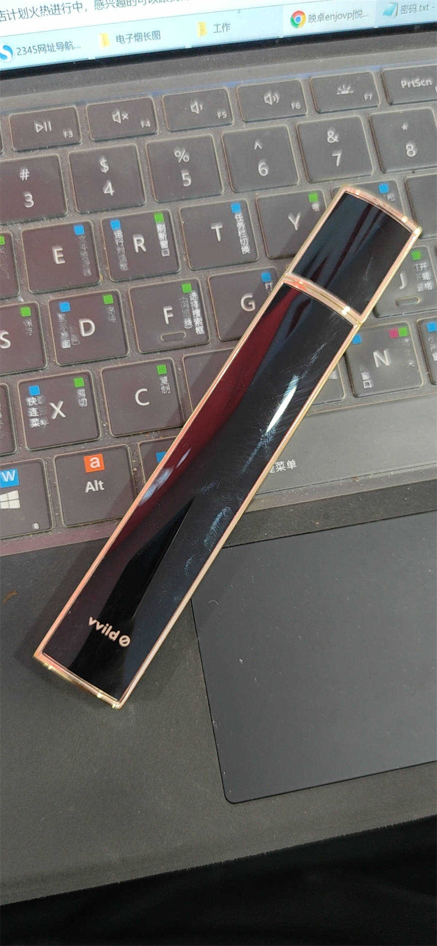 小野电子烟G1黑金版使用亲测 小野豆奶味太好抽了! 小野电子烟G1黑金版使用亲测 小野豆奶味太好抽了!