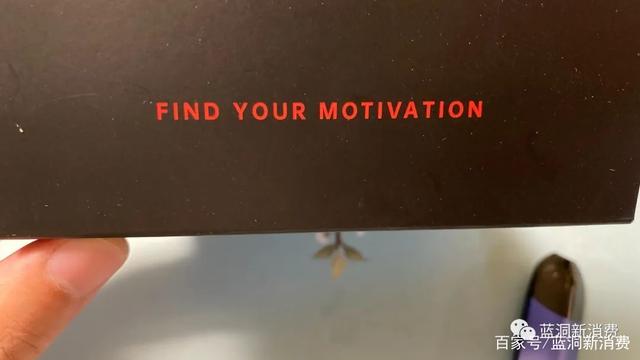 魔笛二代S LITE电子烟开箱与测评:电子烟也有了狂暴模式大烟雾。 魔笛二代S LITE电子烟开箱与测评:电子烟也有了狂暴模式大烟雾。