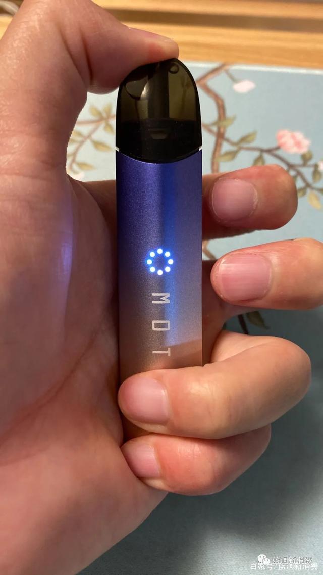 魔笛二代S LITE电子烟开箱与测评:电子烟也有了狂暴模式大烟雾。 魔笛二代S LITE电子烟开箱与测评:电子烟也有了狂暴模式大烟雾。