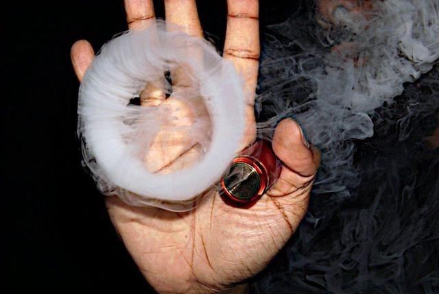 电子烟吐单圈的技巧及练习方法 电子烟吐单圈的技巧及练习方法