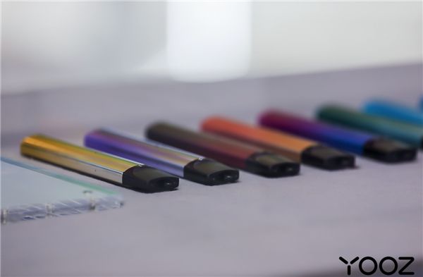 第二代yooz柚子电子烟杆渐变色,总共有30种颜色! 第二代yooz柚子电子烟杆渐变色,总共有30种颜色!