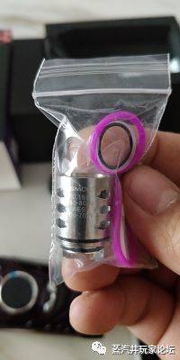 SMOK新款钢铁侠调压温控电子烟主机230W