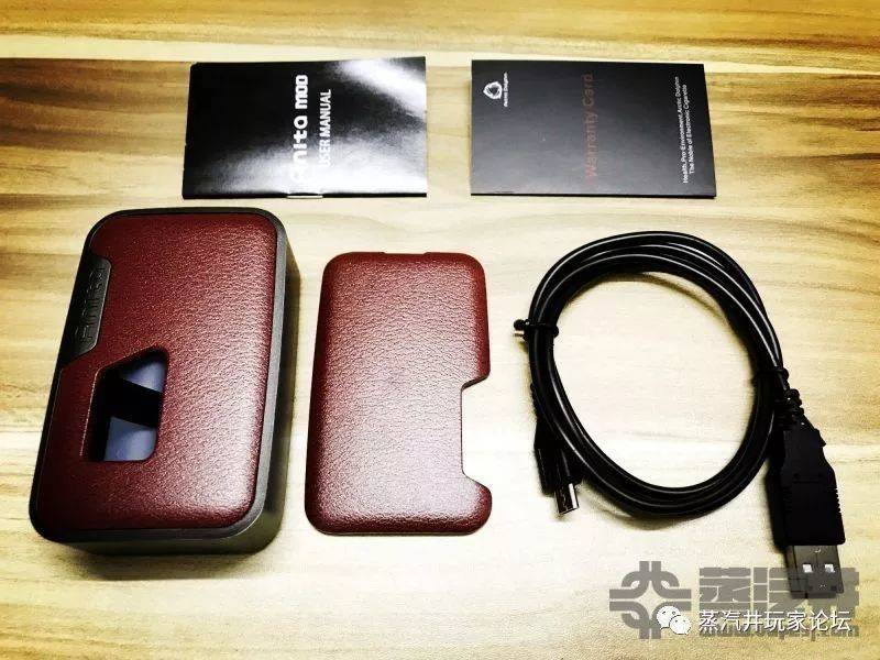 北极豚Anita 100W底注盒子电子烟设备评测 北极豚Anita 100W底注盒子电子烟设备评测